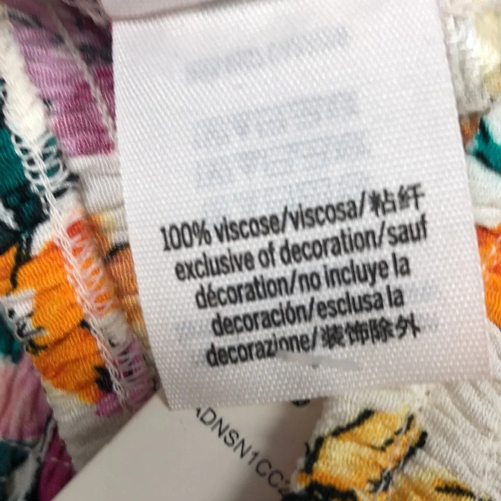 PINK by Victoria’s Secret off the shoulder dress. - Picture 6 of 6